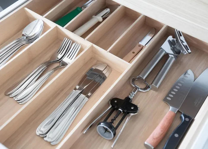 Studioapartment Mit Kueche Und Grossem Balkon